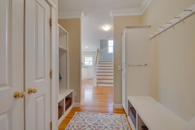 39 Lawton Rd, Needham, MA 02492