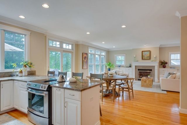 39 Lawton Rd, Needham, MA 02492