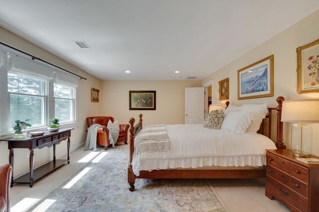 39 Lawton Rd, Needham, MA 02492
