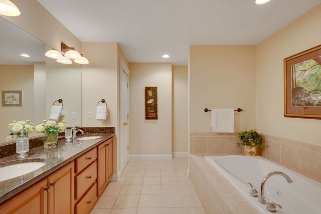 39 Lawton Rd, Needham, MA 02492