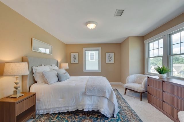 39 Lawton Rd, Needham, MA 02492