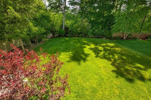 39 Lawton Rd, Needham, MA 02492