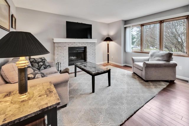 954 Hemlock Drive, Verona, WI 53593