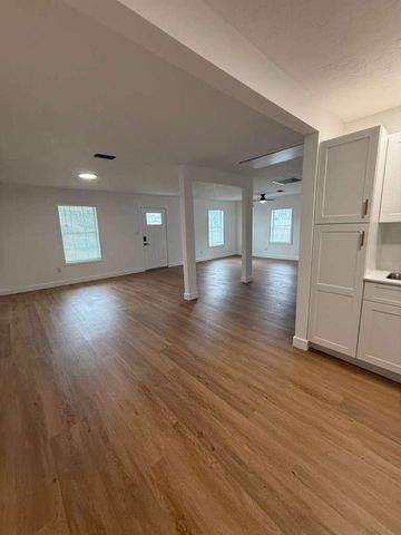 133 Pomeroy Avenue, Pasadena, TX 77506