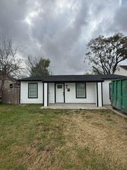 133 Pomeroy Avenue, Pasadena, TX 77506