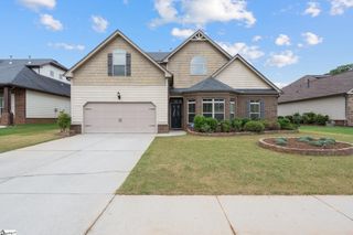 135 Adams Creek Place, Simpsonville, SC 29681