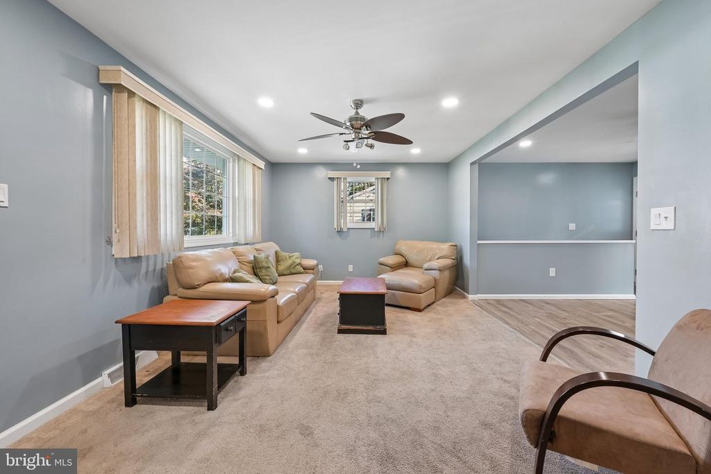 127 TRINITY AVE, BLACKWOOD, NJ 08012 — photo 5