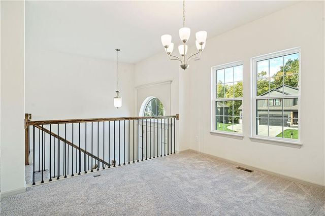 6013 NE 118th Street, Kansas City, MO 64156