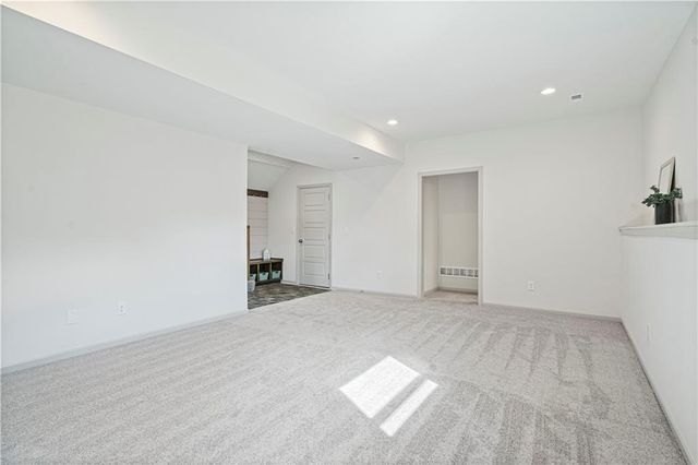 6013 NE 118th Street, Kansas City, MO 64156