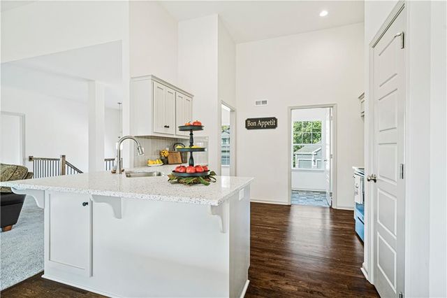 6013 NE 118th Street, Kansas City, MO 64156