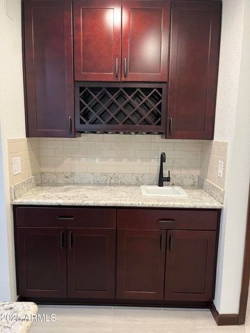 1923 W Nopal Circle, Mesa, AZ 85202