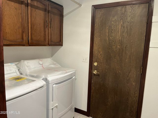 1923 W Nopal Circle, Mesa, AZ 85202