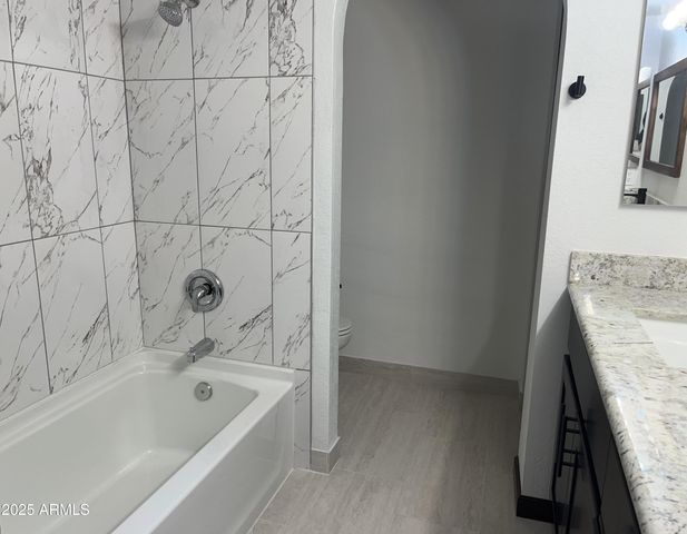 1923 W Nopal Circle, Mesa, AZ 85202