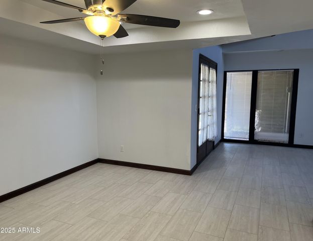 1923 W Nopal Circle, Mesa, AZ 85202