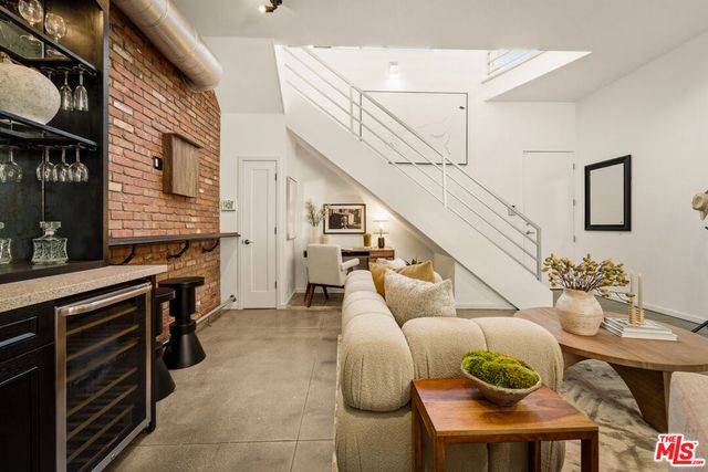 630 Rose Avenue 5, Venice, CA 90291