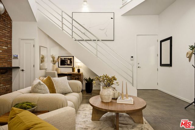 630 Rose Avenue 5, Venice, CA 90291