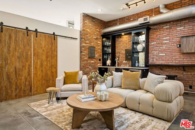 630 Rose Avenue 5, Venice, CA 90291