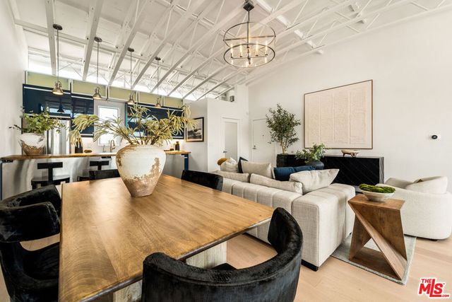 630 Rose Avenue 5, Venice, CA 90291