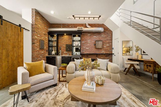 630 Rose Avenue 5, Venice, CA 90291