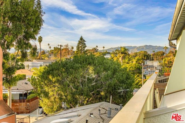 630 Rose Avenue 5, Venice, CA 90291