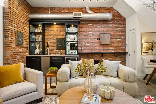 630 Rose Avenue 5, Venice, CA 90291