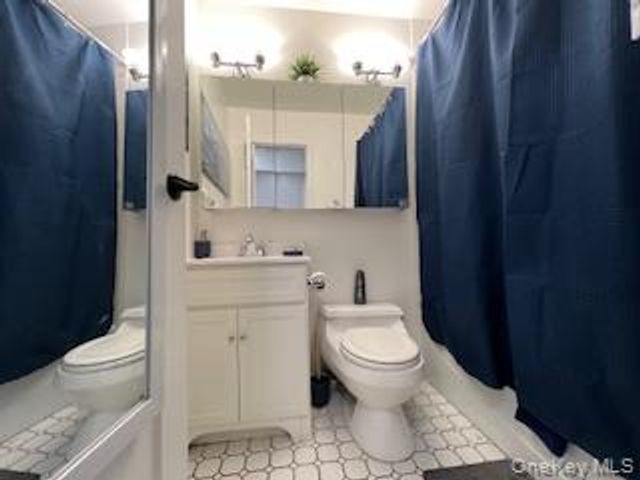 1250 North Avenue 106, New Rochelle, NY 10804