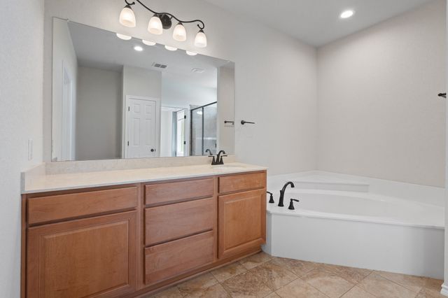 201 Hughes Lane, Grandview, TX 76050