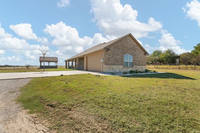 201 Hughes Lane, Grandview, TX 76050