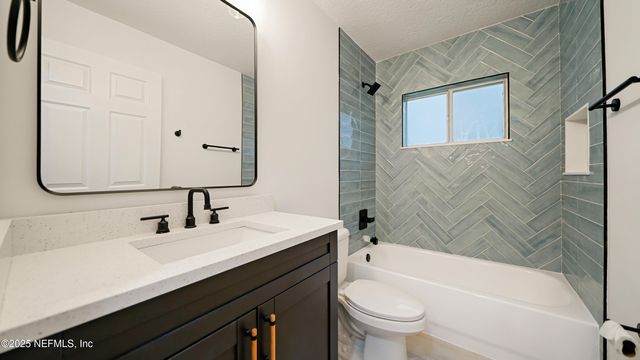 9203 DANVILLE Avenue, Jacksonville, FL 32208