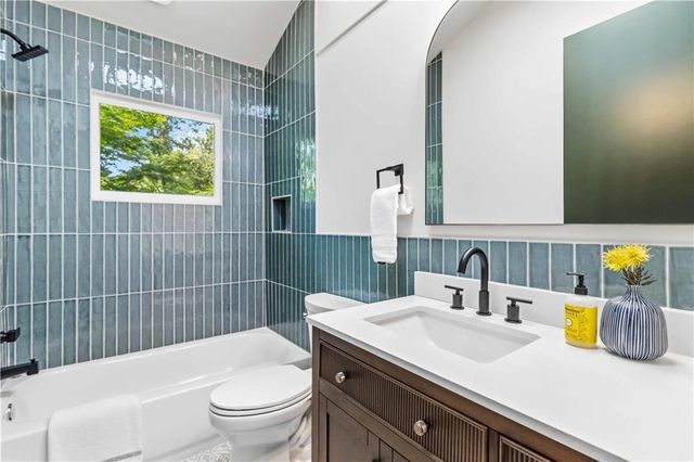 2447 Hazel Drive SE, Atlanta, GA 30316