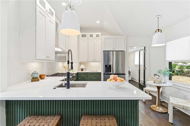 2447 Hazel Drive SE, Atlanta, GA 30316