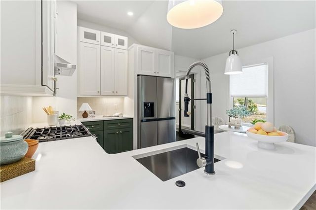 2447 Hazel Drive SE, Atlanta, GA 30316