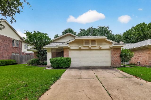 3311 Larkwood Lane, Sugar Land, TX 77479