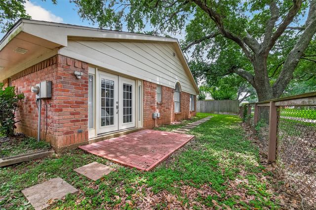 3311 Larkwood Lane, Sugar Land, TX 77479