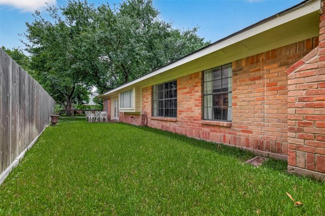 3311 Larkwood Lane, Sugar Land, TX 77479