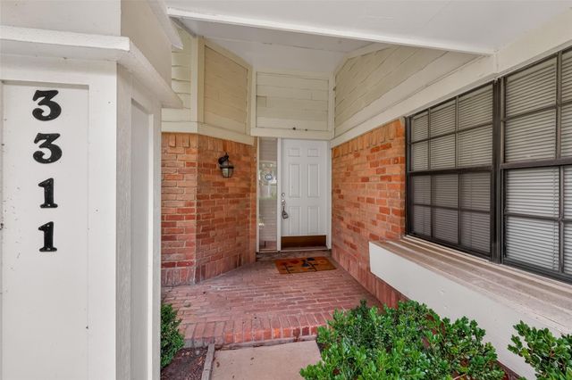 3311 Larkwood Lane, Sugar Land, TX 77479