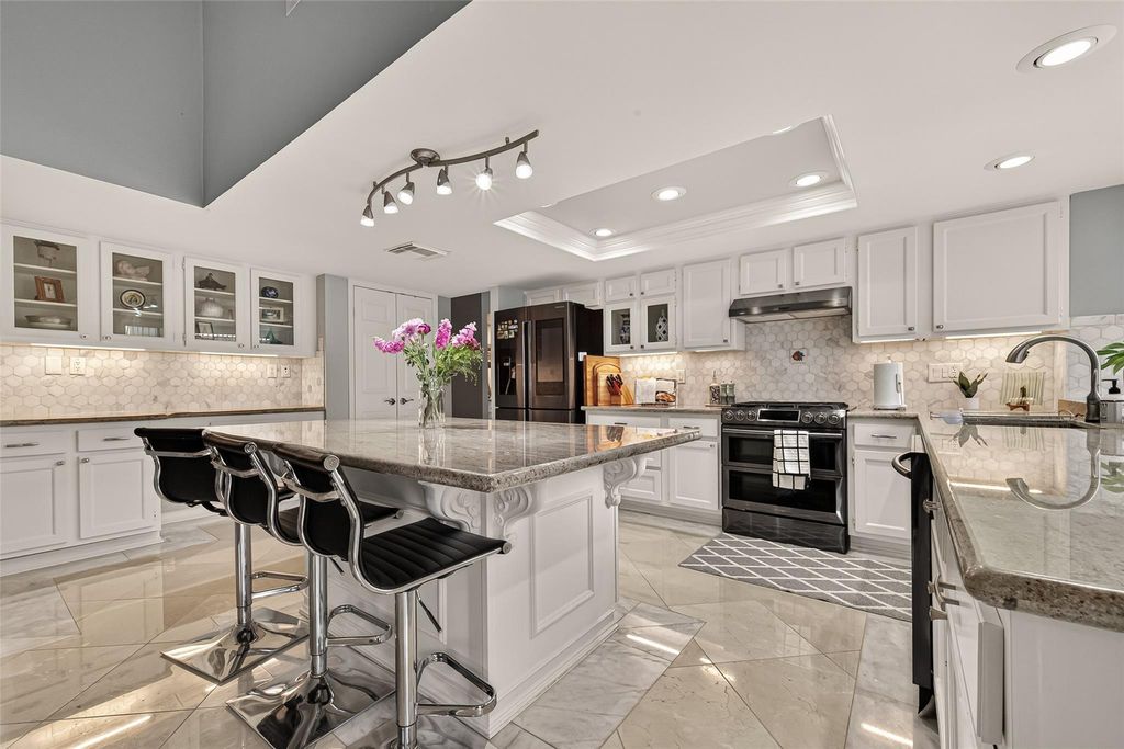 3311 Larkwood Lane, Sugar Land, TX 77479
