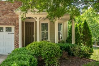 1540 Hampshire Pl, Thompsons Station, TN 37179