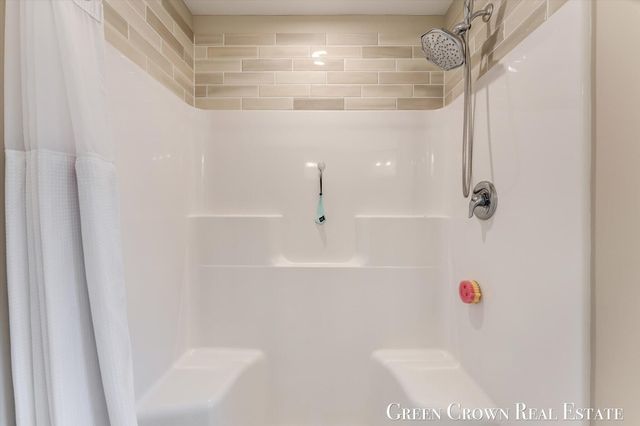 9299 Sunset Ridge Drive NE, Rockford, MI 49341