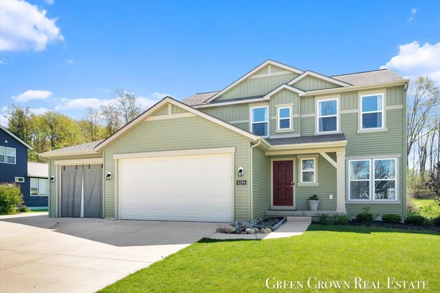 9299 Sunset Ridge Drive NE, Rockford, MI 49341