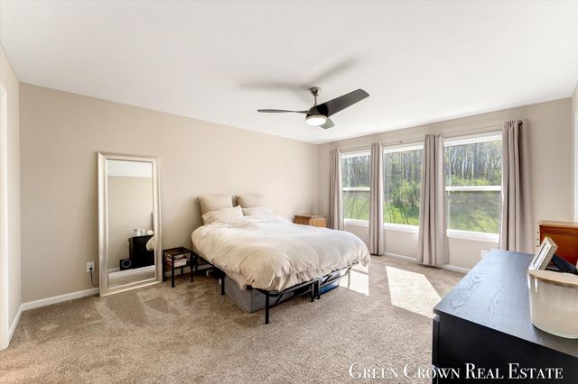 9299 Sunset Ridge Drive NE, Rockford, MI 49341