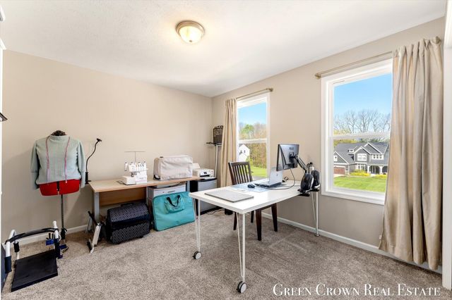 9299 Sunset Ridge Drive NE, Rockford, MI 49341