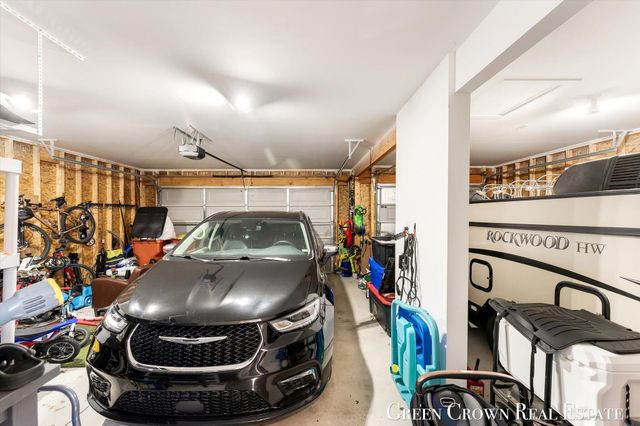 9299 Sunset Ridge Drive NE, Rockford, MI 49341