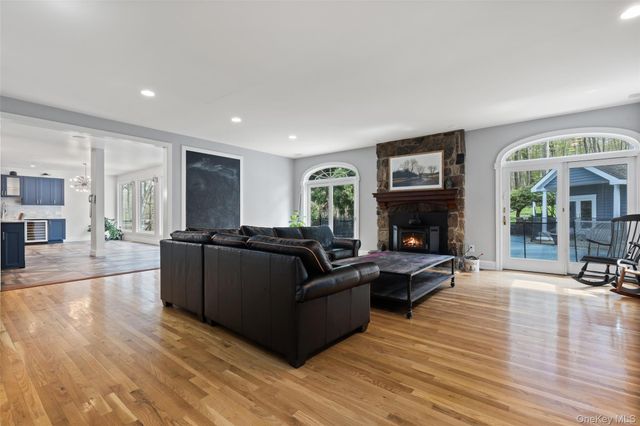 24 Miller Road, Pound Ridge, NY 10576