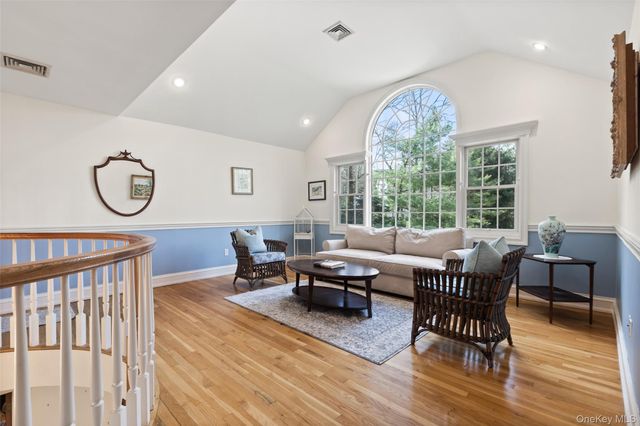 24 Miller Road, Pound Ridge, NY 10576