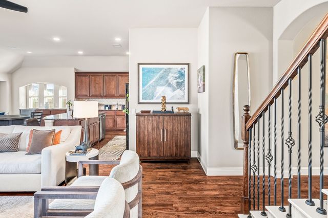 1017 Ponderosa Drive, Aubrey, TX 76227