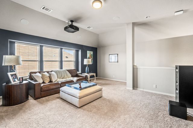 1017 Ponderosa Drive, Aubrey, TX 76227