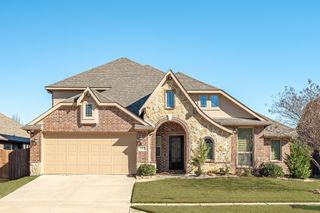 1017 Ponderosa Drive, Aubrey, TX 76227