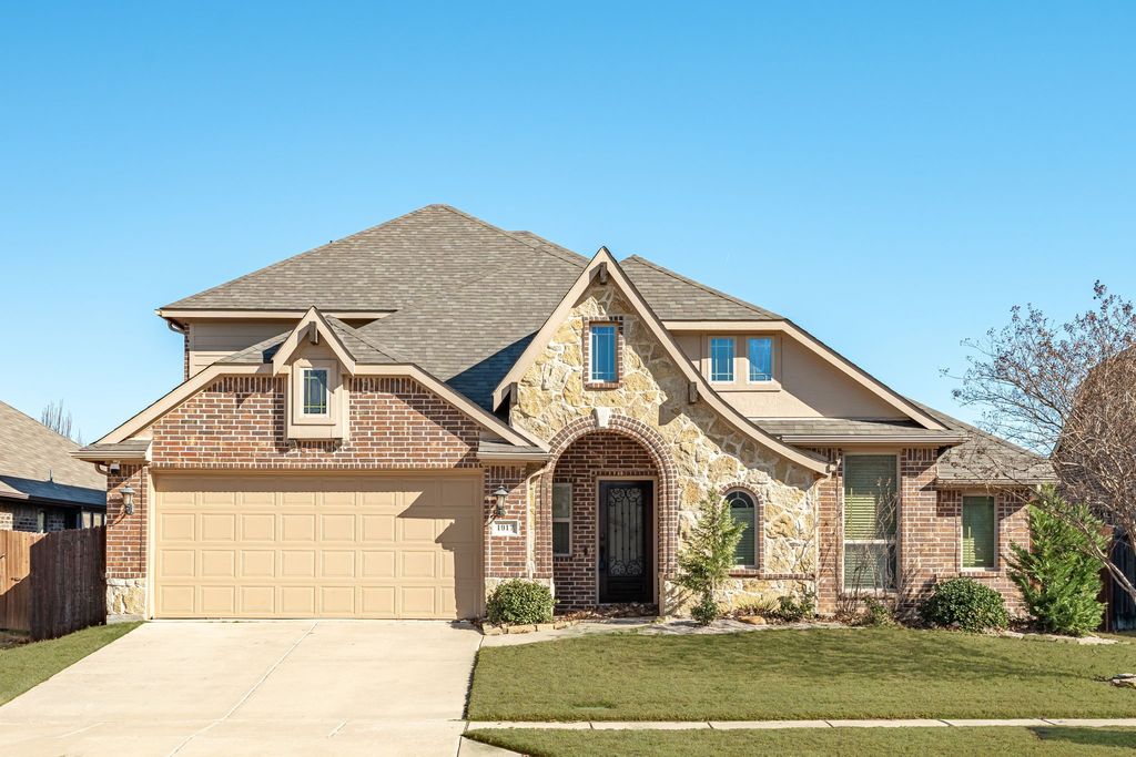 1017 Ponderosa Drive, Aubrey, TX 76227