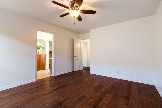 4529 Altura Place NE, Albuquerque, NM 87110